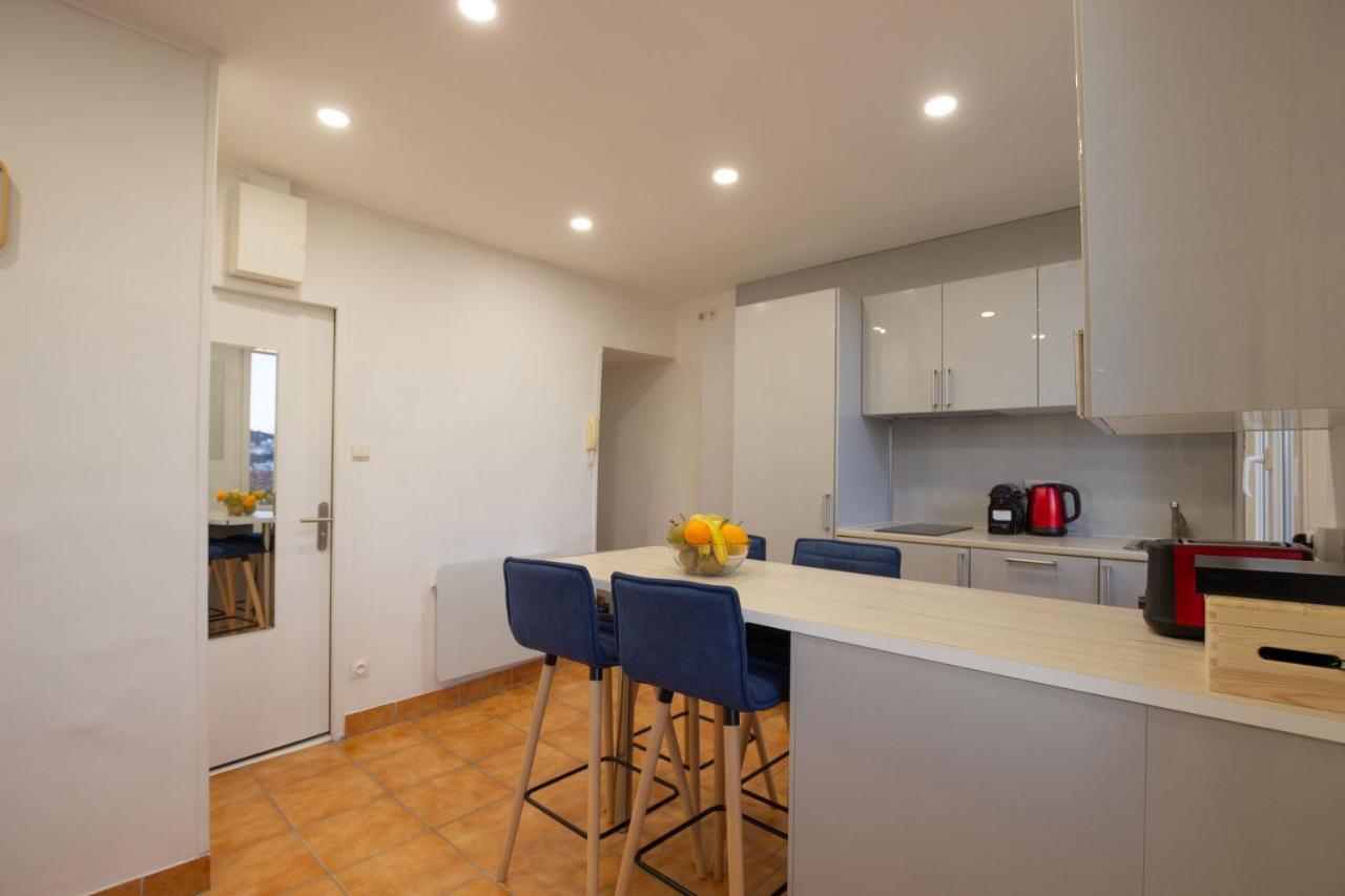 T2 Panier Vieux-Port Vue Notre Dame De La Garde Apartment มาร์กเซย ภายนอก รูปภาพ