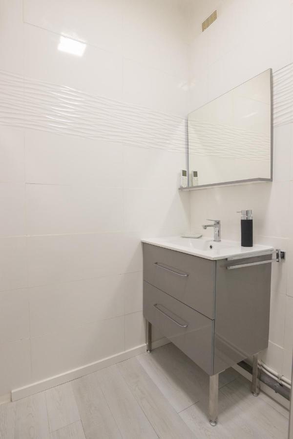 T2 Panier Vieux-Port Vue Notre Dame De La Garde Apartment มาร์กเซย ภายนอก รูปภาพ
